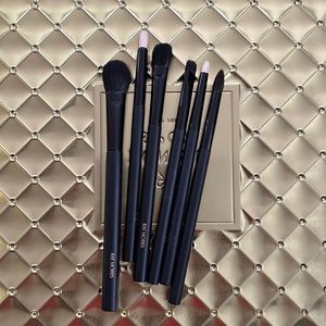 COPY - Rae Morris Jishaku Makeup Brush - set of 6 (2017)